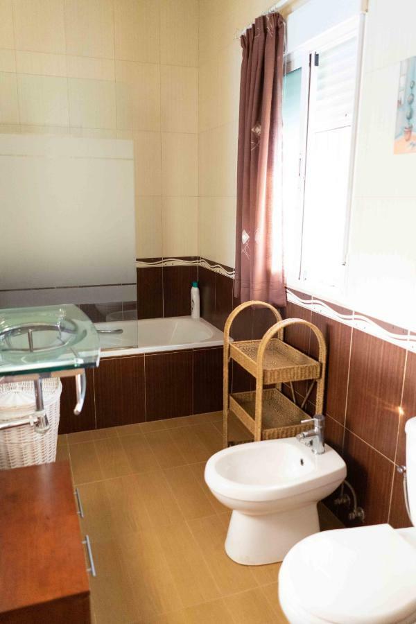 Casa con piscina de agua salada Villa Pepucho 1 Cordova Esterno foto
